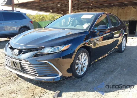 2021 Toyota Camry Le из США, поврежденный, VIN 4T1C11AK5MU527316
